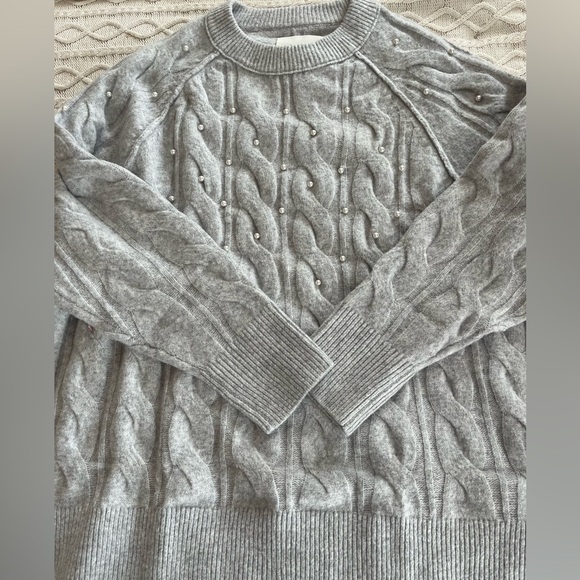 Aerie Oversized Cozy Gray Knit Sweater with Pearl Accents Various Sizes - Picture 13 of 15